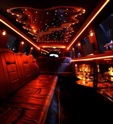 Stretch Limo - Lincoln Town Car
