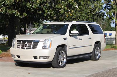 SUV - Cadillac Escalade ESV