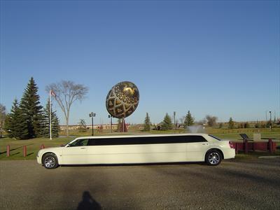 Stretch Limo - Chrysler 300