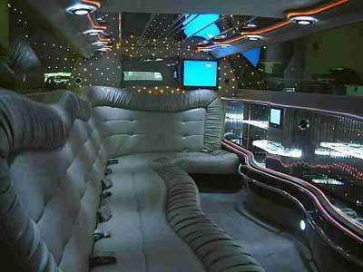 Stretch Limo - Lincoln Town Car