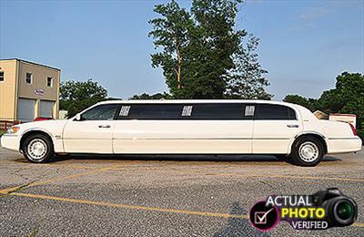 Stretch Limo - Lincoln Town Car