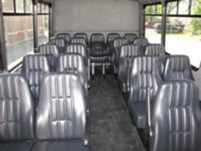 Mini-Bus - Limo / Party Style 