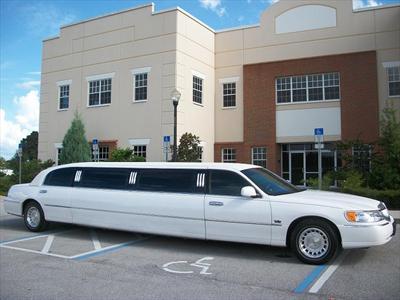 Stretch Limo - Lincoln Town Car