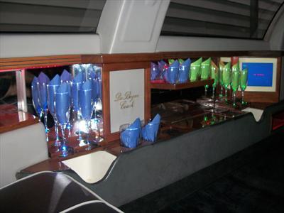 Stretch Limo - Lincoln Town Car