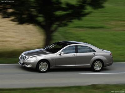 Luxury Sedan - Mercedes Benz S-Class