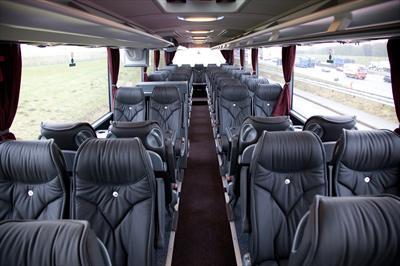 MotorCoach - Deluxe Motor Coach 