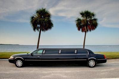 Stretch Limo - Lincoln Town Car