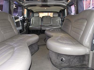 Stretch SUV - Hummer H2