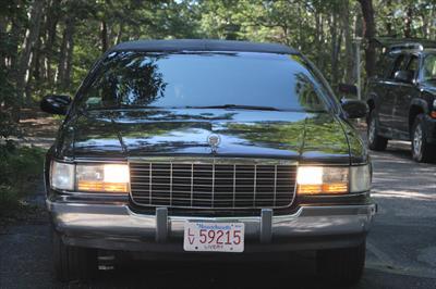 Stretch Limo - Cadillac DTS