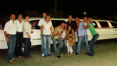 Stretch Limo - Lincoln Town Car