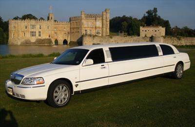 Stretch Limo - Lincoln Town Car