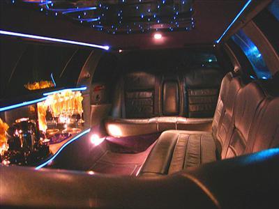 Stretch Limo - Lincoln Town Car