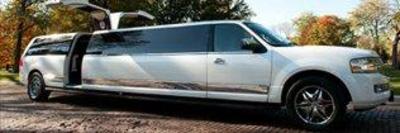 Stretch SUV - Lincoln Navigator