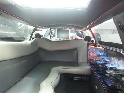 Stretch Limo - Lincoln Town Car