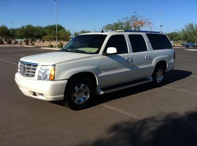 SUV - Cadillac Escalade ESV