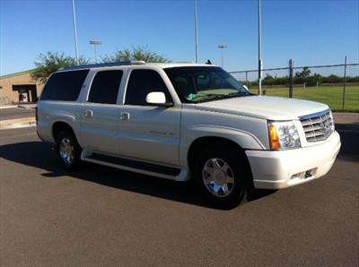 SUV - Cadillac Escalade ESV