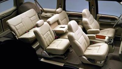 SUV - Ford Excursion