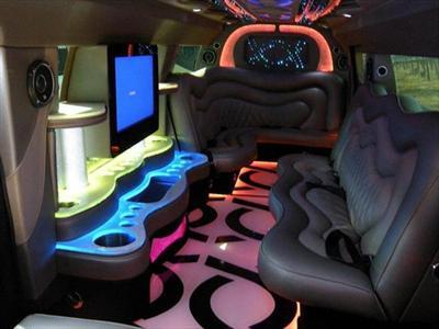 Stretch SUV - Hummer H3