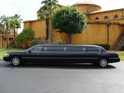 Stretch Limo - Lincoln Town Car