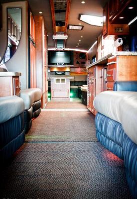 MotorCoach - Executive Coach 