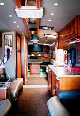MotorCoach - Executive Coach 