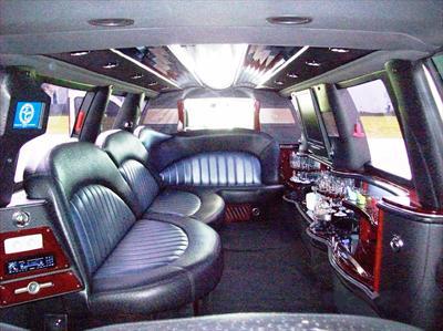 Stretch SUV - Lincoln Navigator