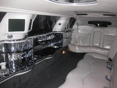 Stretch Limo - Lincoln Town Car