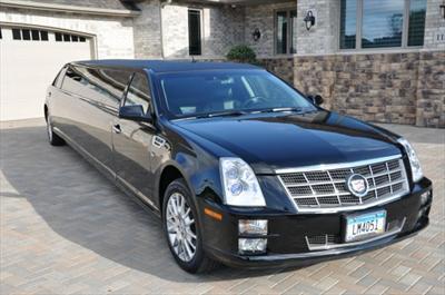 Stretch Limo - Cadillac DTS