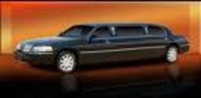 Stretch Limo - Lincoln Town Car