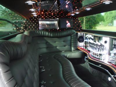 Stretch Limo - Cadillac DTS