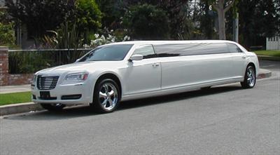 Stretch Limo - Chrysler 300