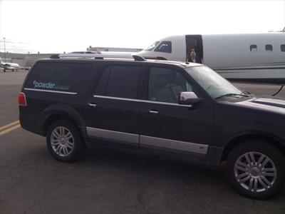 SUV - Lincoln Navigator L