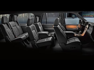 SUV - Lincoln Navigator L