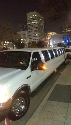Stretch SUV - Ford Excursion