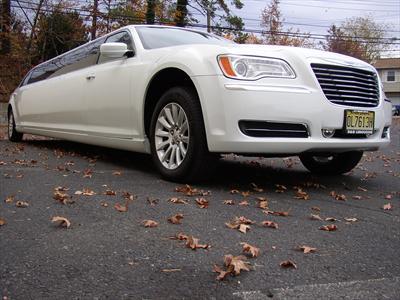 Stretch Limo - Chrysler 300