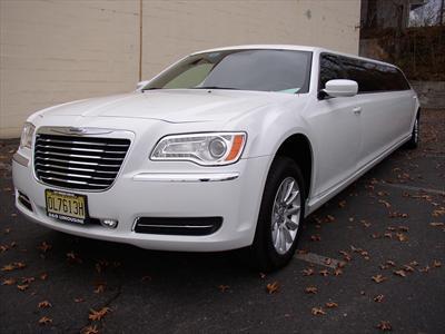 Stretch Limo - Chrysler 300