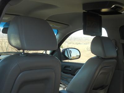 SUV - Chevrolet Suburban
