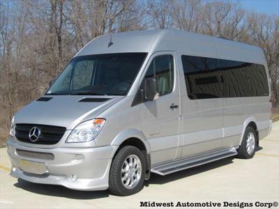 Van - Mercedes Benz Sprinter