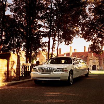 Stretch Limo - Lincoln Town Car