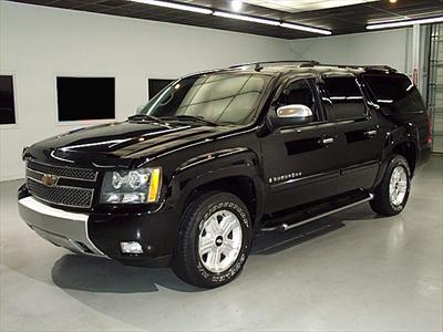SUV - Chevrolet Suburban