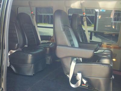 Van - Executive Van 
