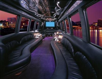 Mini-Bus - Limo / Party Style 