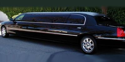 Stretch Limo - Lincoln Town Car