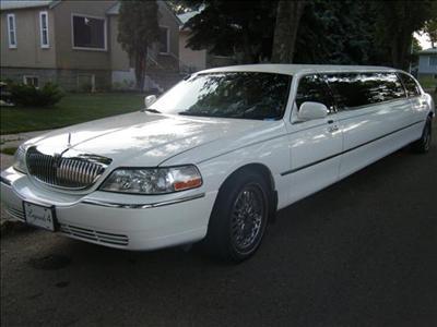 Stretch Limo - Lincoln Town Car