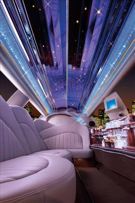 Stretch Limo - Lincoln Town Car