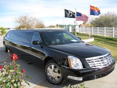 Stretch Limo - Cadillac DTS