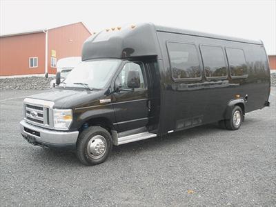 Mini-Bus - Limo / Party Style 