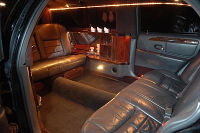 Stretch Limo - Lincoln Town Car