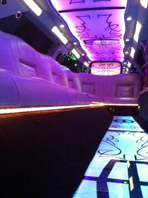 Stretch Limo - Lincoln Town Car