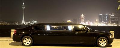 Stretch Limo - Dodge Charger